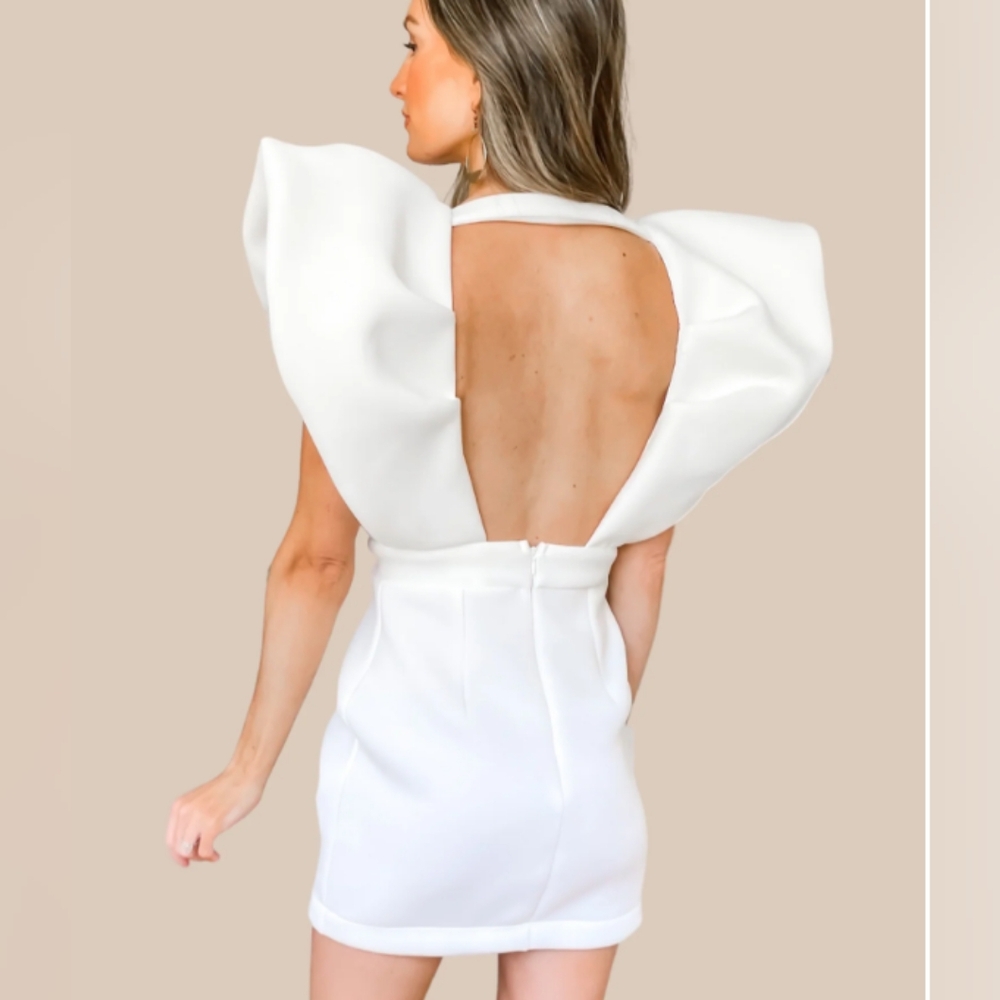 NWT ✨️ MABLE Chic White Ruffle Mini Dress - Picture 2 of 6
